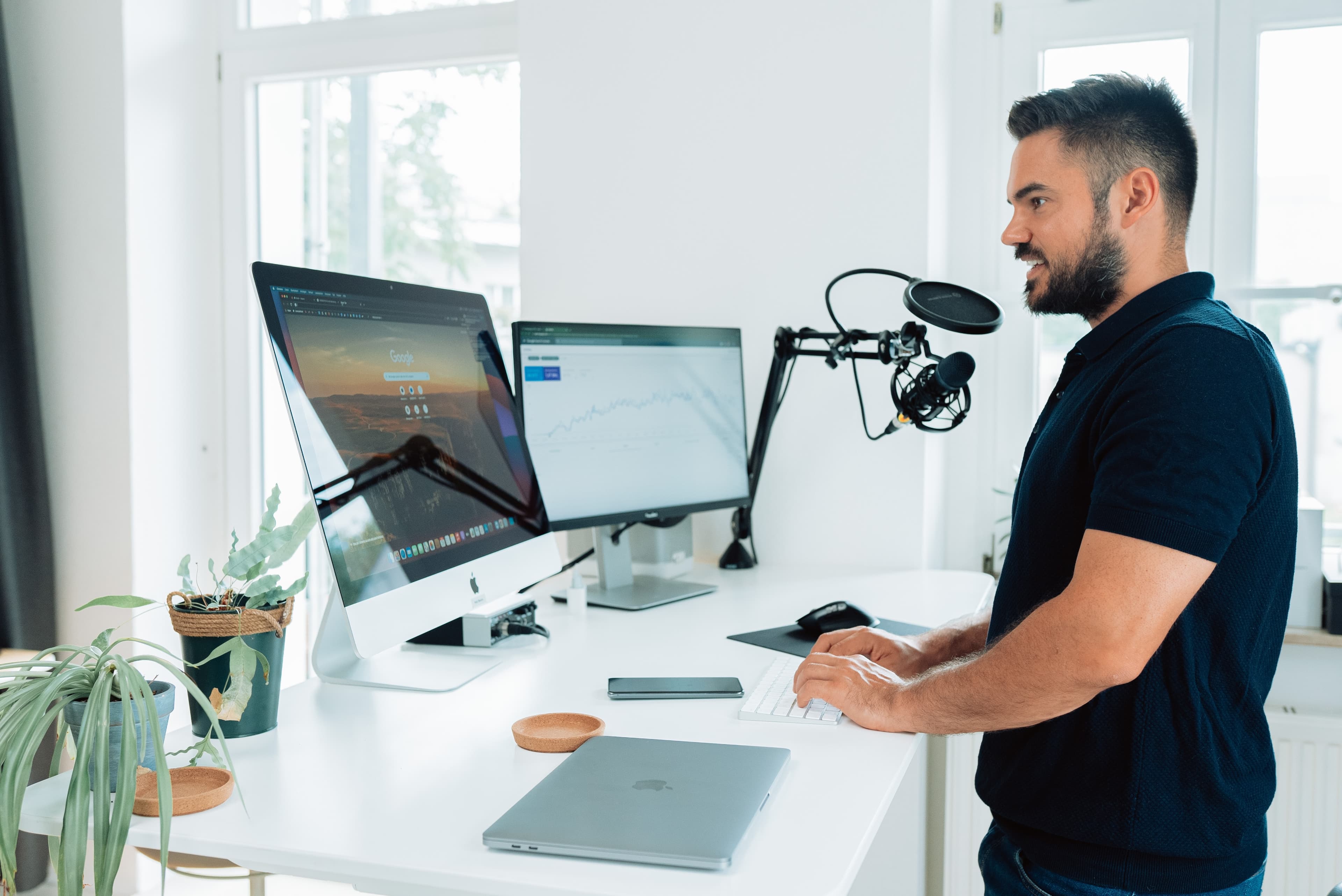 7 tech influencers to watch on YouTube