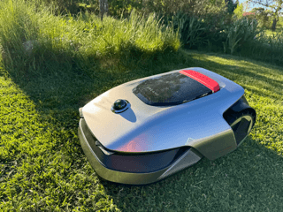 This Robot Lawn Mower Failed to Deliver on All Counts