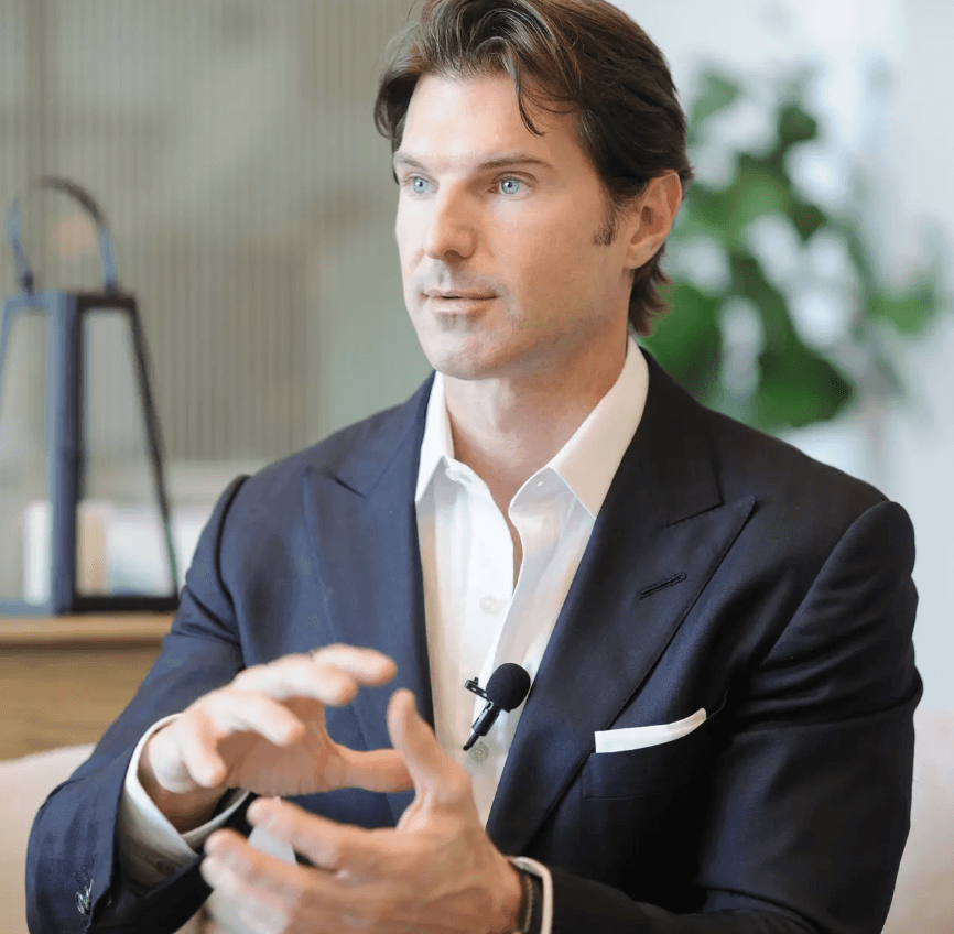 This AI entrepreneur fasts for 23 hours a day. He says it helps him get to the 'most extreme levels.'