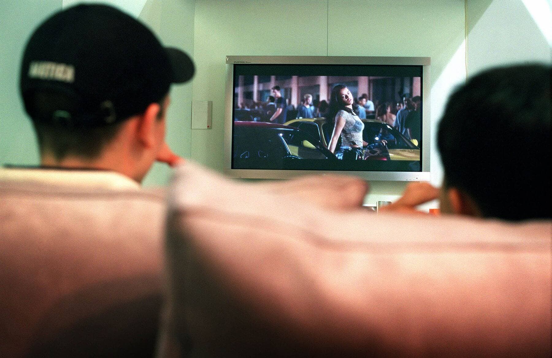 This Streaming Service Wants You to Veg Out and Channel Surf