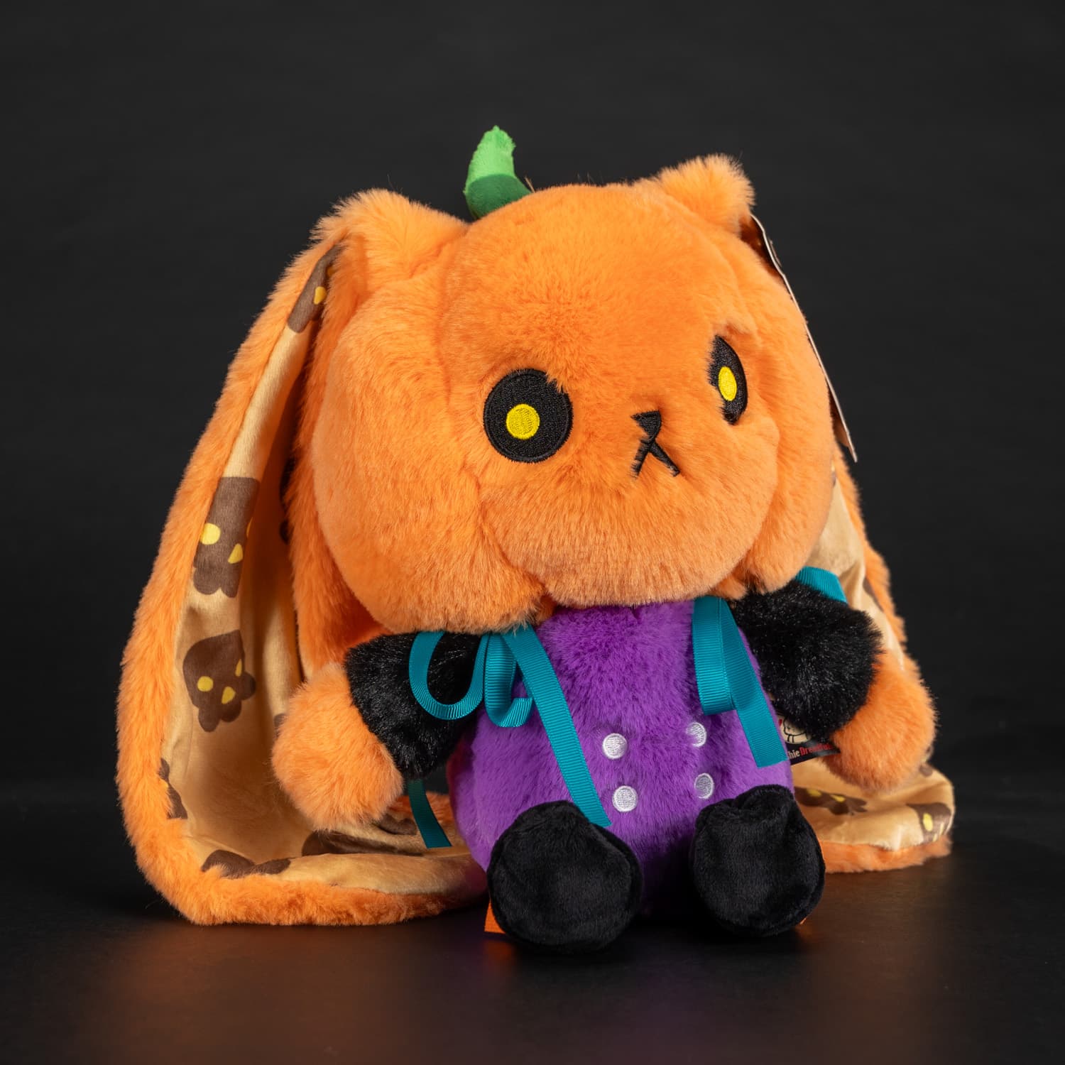 Plushie Dreadfuls’ Halloween Collection is Scarily Cute