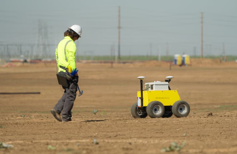 Robots step in to meet mounting labor demands in solar