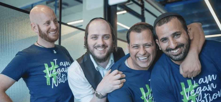 This is the 17-slide pitch deck a vegan crypto startup used to raise $10 million in funding