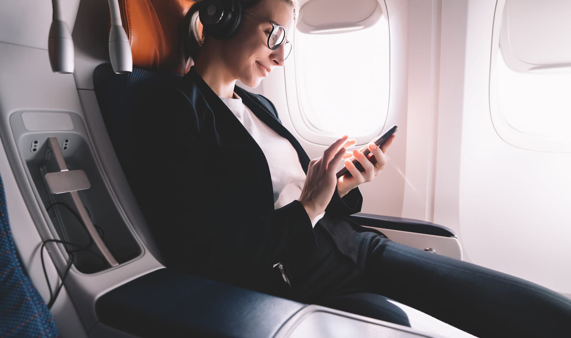 8 Ways To Keep Your Data Safe While Traveling