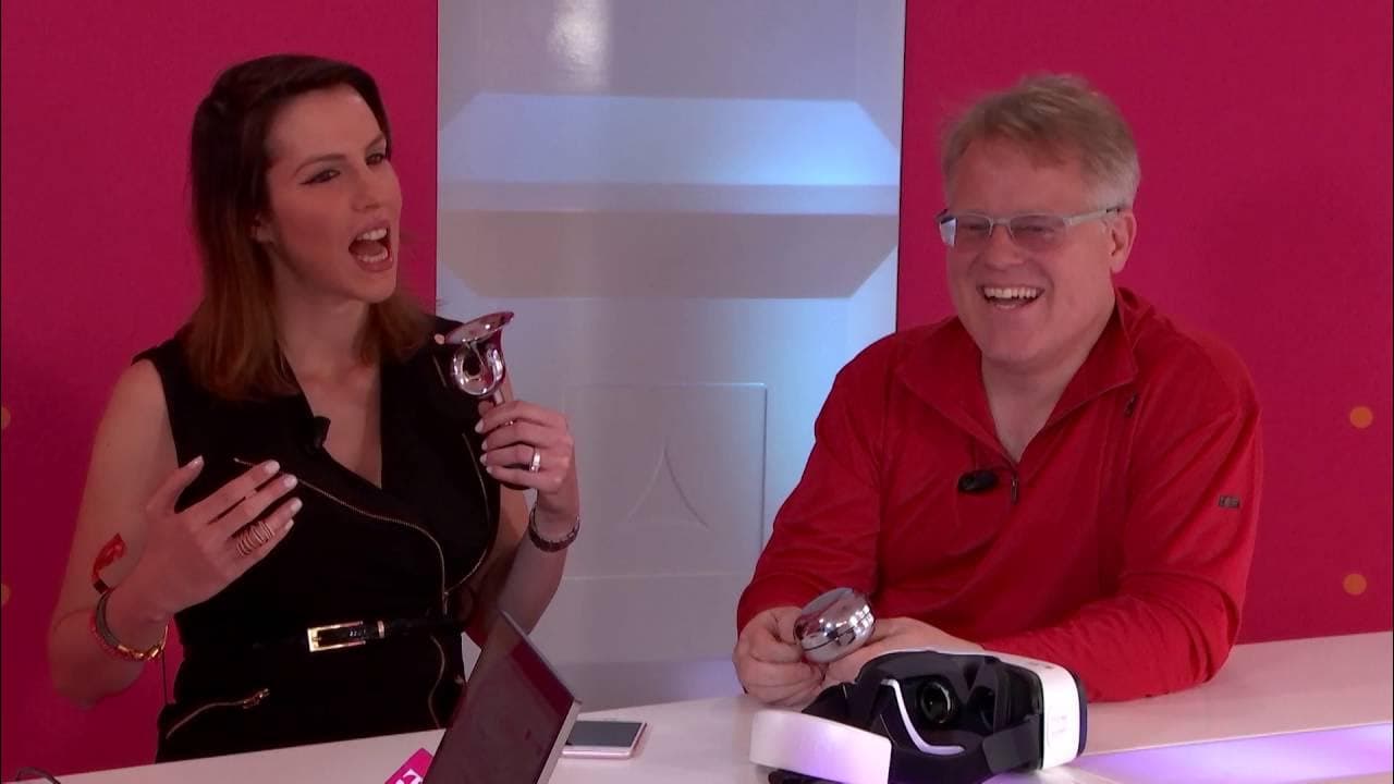 TNW Smart Ass Quiz: Robert Scoble versus Ayelet Noff