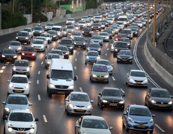 103FM - מועדון ארוחת הבוקר - "גיליתי שה-waze מנוול"