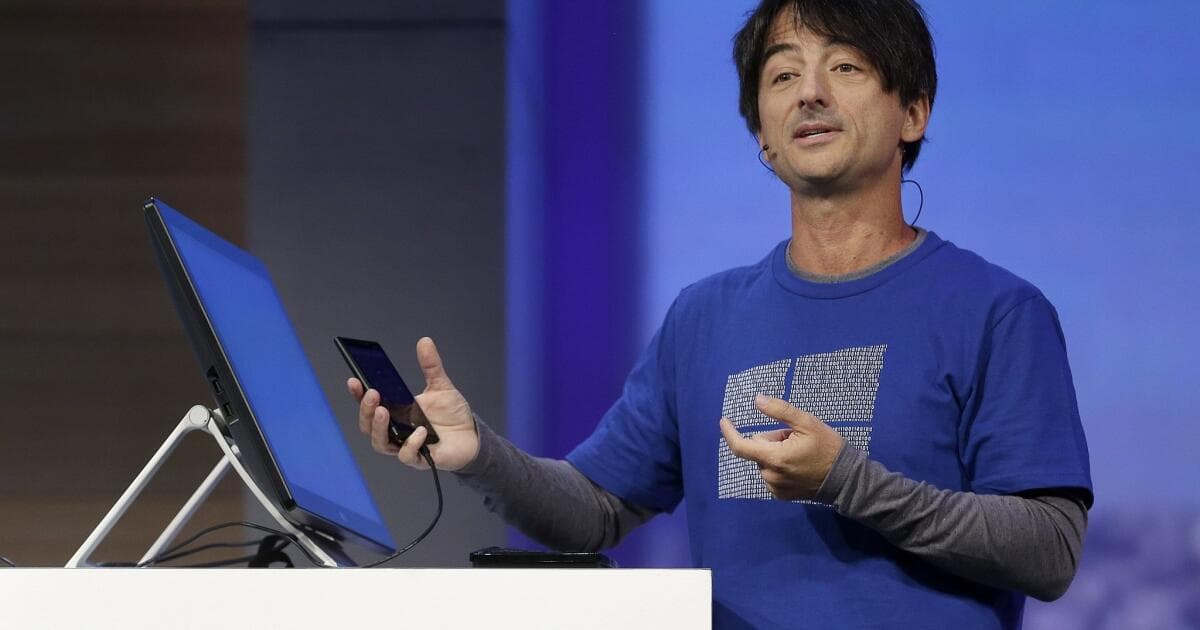Microsoft forecasts 1 billion Windows 10 computers, burst of new apps