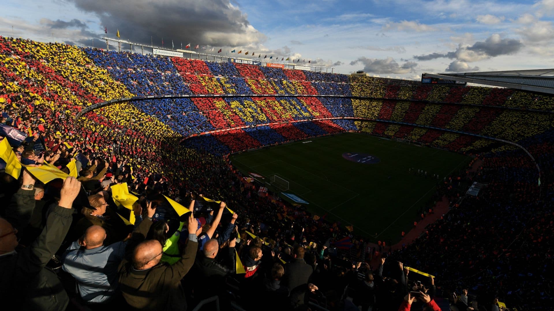 Barcelona partners with Viber, Vivoom and Dugout to offer new Camp Nou experiences | Goal.com US