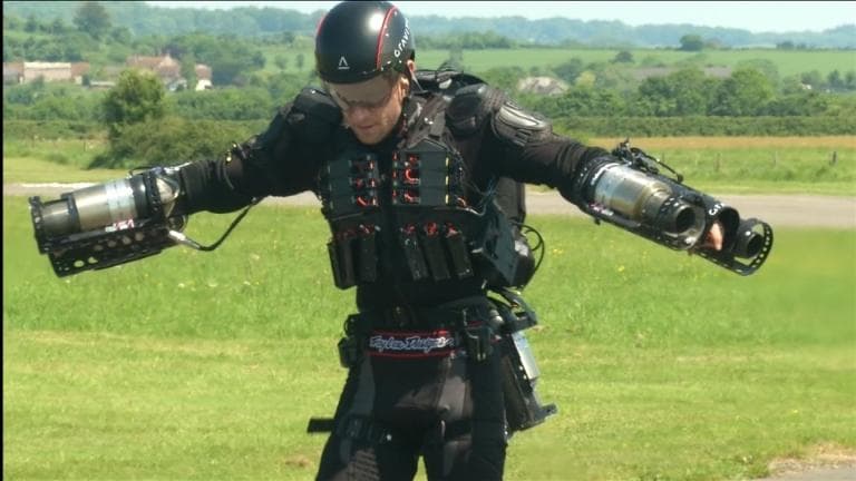 WATCH: Real-life Iron Man breaks own speed record