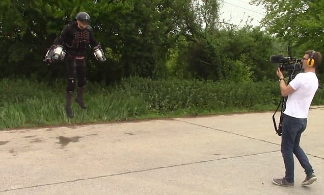 Inventor defies gravity in jet engine-powered flying suit