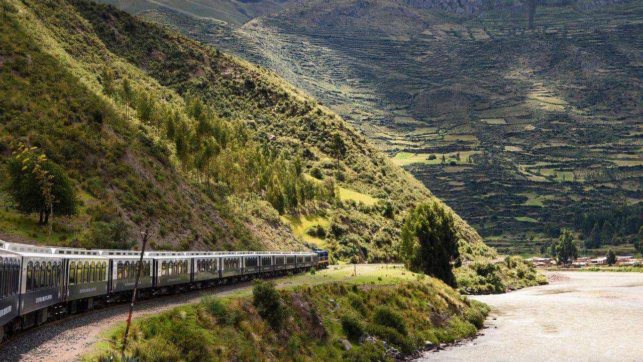 You Can Now Travel Peru’s Andes Mountains By Luxury Sleeper Train