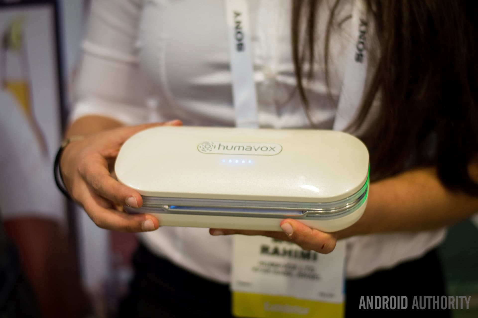 Humavox wireless charging demo
