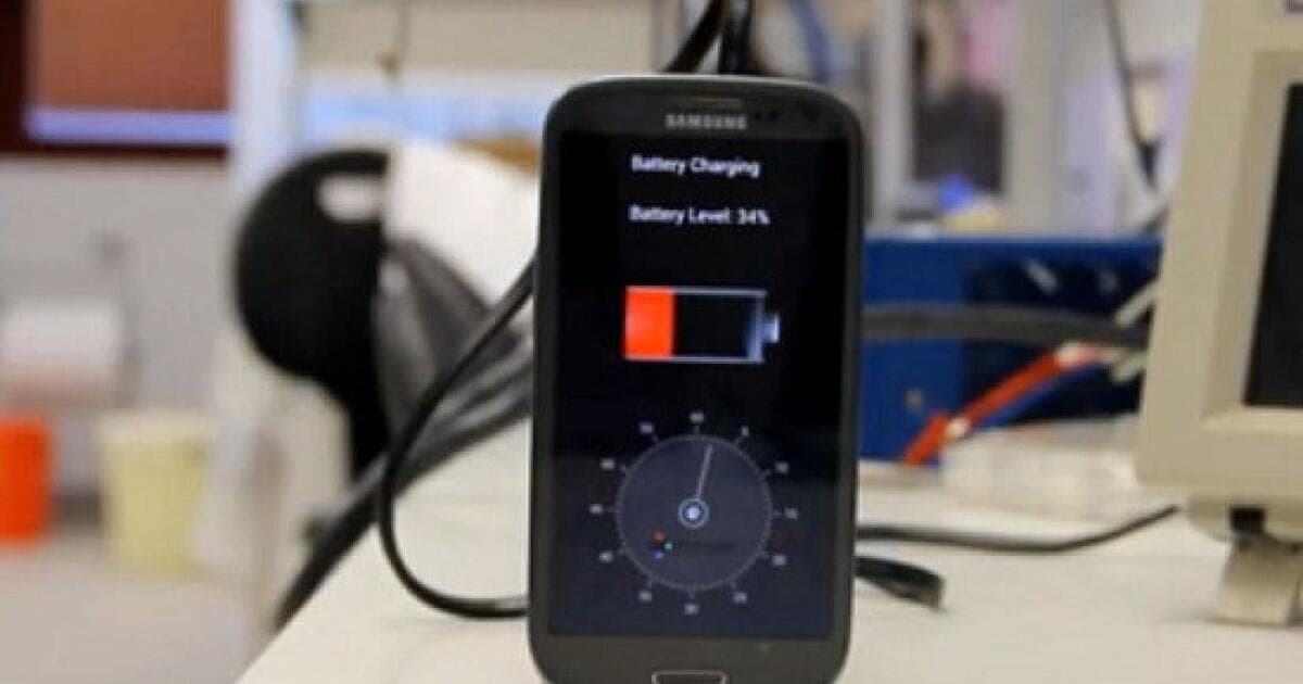 Israeli startup says its device can charge your phone in 30 seconds